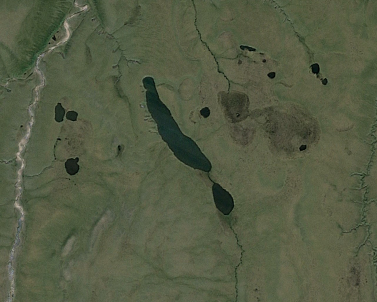 озеро Эльгене-Кюеле